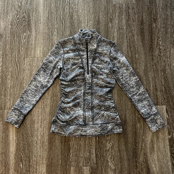 Lululemon Athletica Cypress Kiss 1/2‎ Zip Rush Jacquard Black White Size 8 Top - Picture 2 of 16